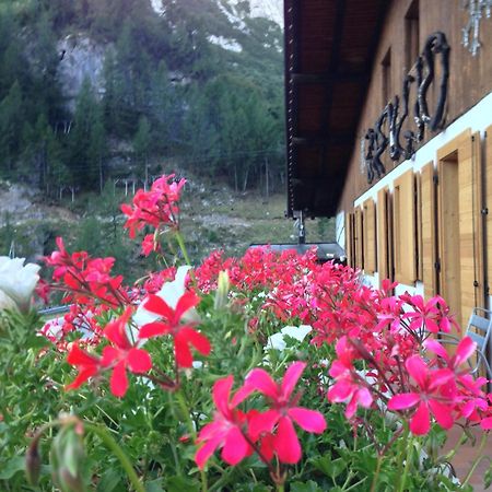 فندق Rifugio Capanna Bill روكا بييتوري المظهر الخارجي الصورة